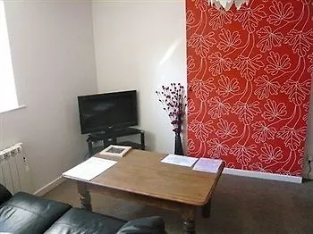 The Farmers نيوباي بريدج