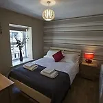 The Farmers Ulverston Hotel