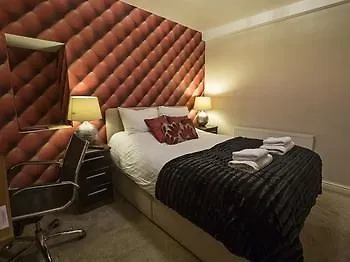 The Farmers Ulverston ニュービー・ブリッジ