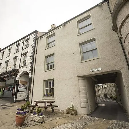 The Farmers Ulverston 3* Newby Bridge