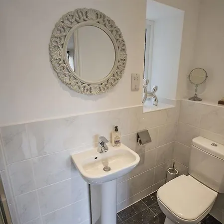 The Farmers Ulverston 3* Newby Bridge