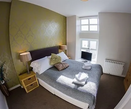 The Farmers Ulverston Otel